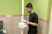 تجهیز واحد دندانپزشکی مرکز خدمات جامع سلامت شهید یغمایی شهرستان ری به دستگاه رادیوگرافی و ساکشن جراحی