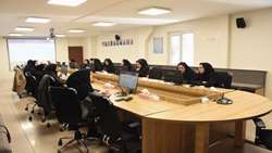 برگزاری جلسه گزارش پایش و تحلیل شاخص های ۶ ماهه اول سال ۱۴۰۴ مرکز خدمات جامع سلامت مبارکی در شبکه بهداشت و درمان شهرستان ری