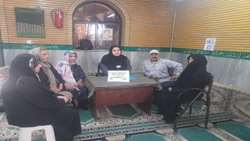 تداوم برگزاری سلسله جلسات آموزشی و غربالگری های سلامت با رویکرد محله محوری  درروستای قلعه شیخ بخش کهریزک شهرستان ری