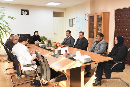 جلسه بررسی کیفیت آب شرب با حضور سرپرست شبکه بهداشت و درمان شهرستان ری و مدیر عامل شرکت آبفا 