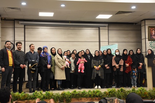 قدردانی از کارکنان شبکه بهداشت و درمان شهرستان ری در راستای حمایت از قانون جوانی جمعیت به مناسبت میلاد حضرت فاطمه زهرا (س) 