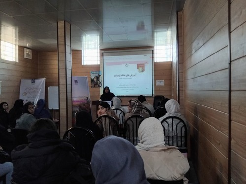 راه اندازی میز خدمت رایگان به مناسبت روز ملی جوان و هفته جوان  در مرکز مشاوره ازدواج فداییان اسلام شبکه بهداشت و درمان شهرستان ری