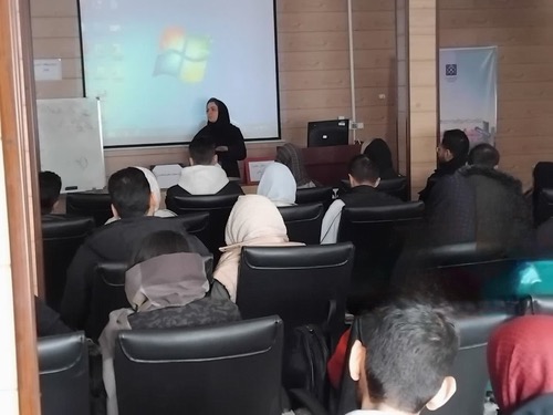 راه اندازی میز خدمت رایگان به مناسبت روز ملی جوان و هفته جوان  در مرکز مشاوره ازدواج فداییان اسلام شبکه بهداشت و درمان شهرستان ری