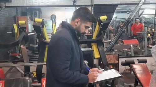 بازدید شبانه کارشناسان غذا و داروی شبکه بهداشت و درمان شهرستان ری از باشگاه‌ های ورزشی