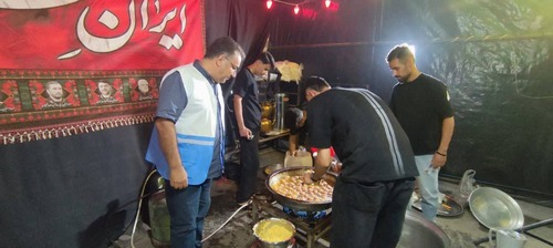 پایان طرح تشدید نظارت‌های بهداشتی ایام مسلمیه؛ بازرسی شبانه کارشناسان بهداشت محیط  شبکه بهداشت و درمان شهرستان ری، بر ده‌ها موکب و مرکز عرضه نذورات